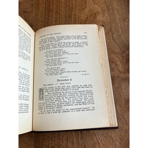 Streams in the Desert Mrs. Chas. E. Cowman 1935 17th Edition Vintage Devotional - Picture 8 of 10